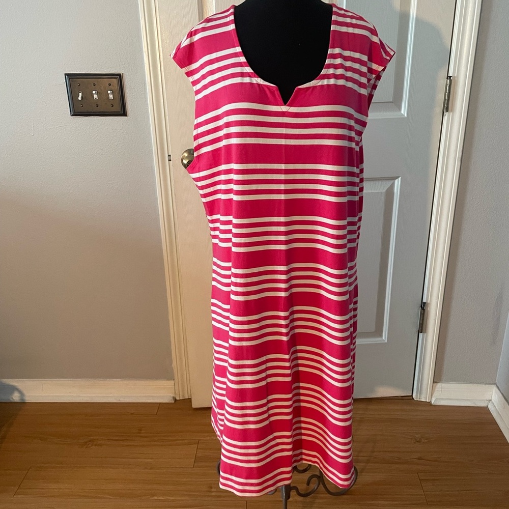 Liz Claiborne New York short sleeved pink & white striped summer dress NWOT